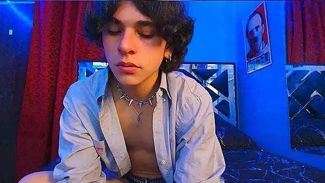 Luke Howland online show from February 5, 12:31 am