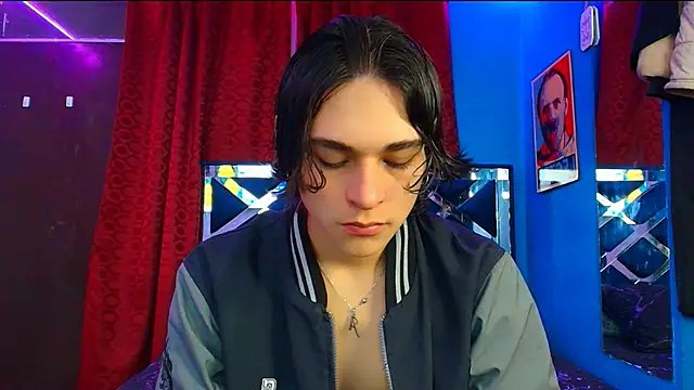 Luke Howland online show from February 26, 7:16 pm