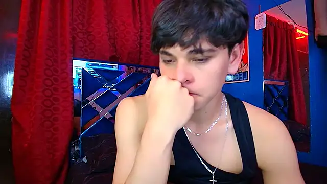 Luke Howland online show from October 28, 12:14 am