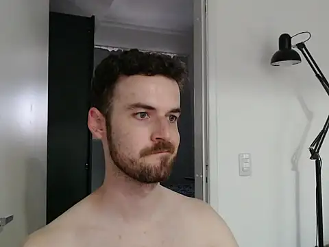 Snapshot of sexxxsutra chatting on March 1, 8:10 pm sexxxsutra online show from March 1, 8:10 pm