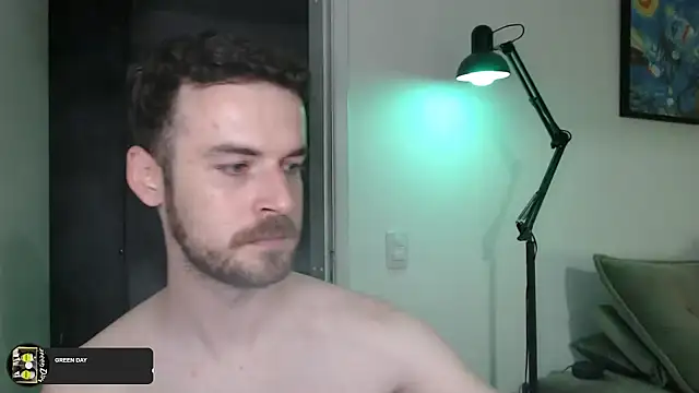 Snapshot of sexxxsutra chatting on March 3, 12:15 am sexxxsutra online show from March 3, 12:15 am