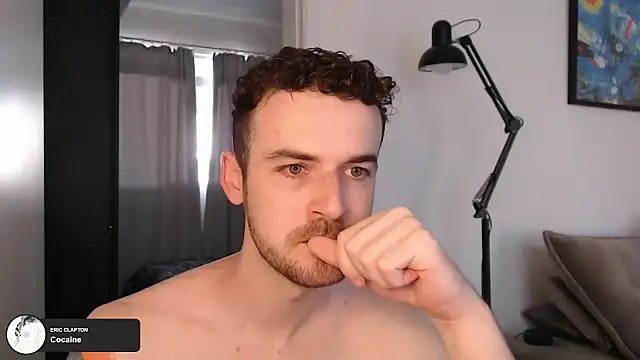 Snapshot of sexxxsutra chatting on March 3, 3:31 pm sexxxsutra online show from March 3, 3:31 pm