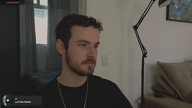 Snapshot of sexxxsutra chatting on September 19, 1:56 pm sexxxsutra online show from September 19, 1:56 pm