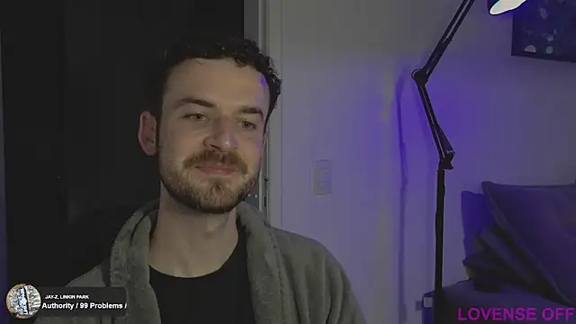 Snapshot of sexxxsutra chatting on September 27, 10:15 pm sexxxsutra online show from September 27, 10:15 pm