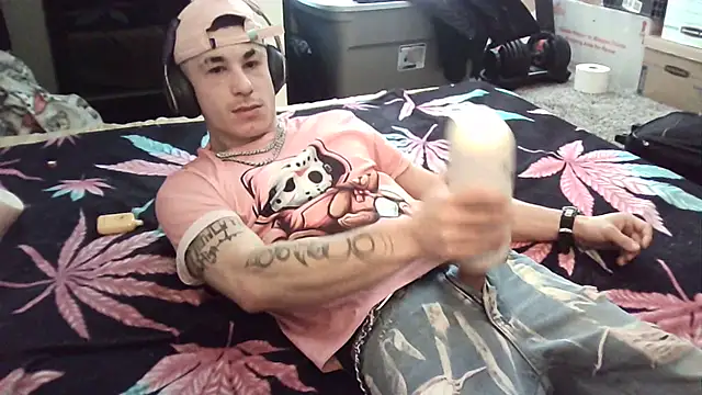 --D-a-D-D-y- online show from February 12, 7:45 pm