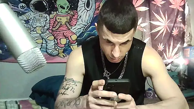 --D-a-D-D-y- online show from October 13, 9:37 pm