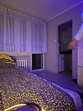 McdyllanXX online show from March 2, 9:43 pm