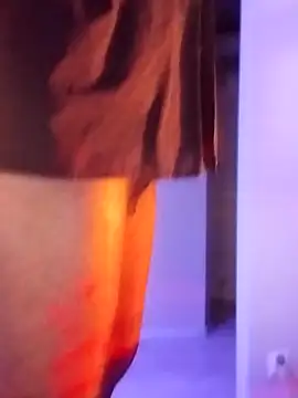 McdyllanXX online show from October 4, 4:05 pm