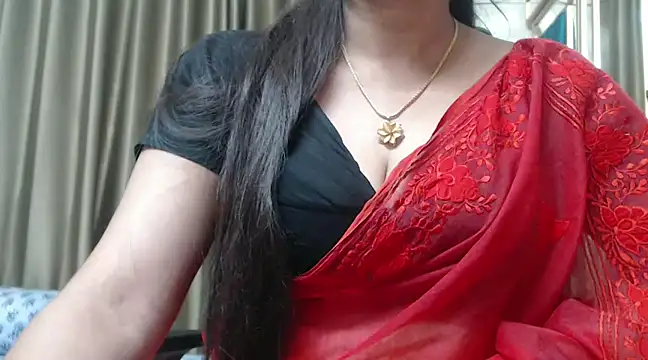 desi-maisa130 online show from December 7, 10:28 pm