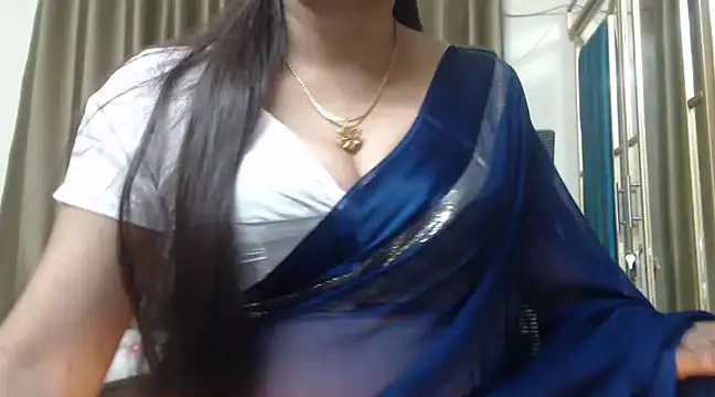 desi-maisa130 online show from December 8, 4:07 pm