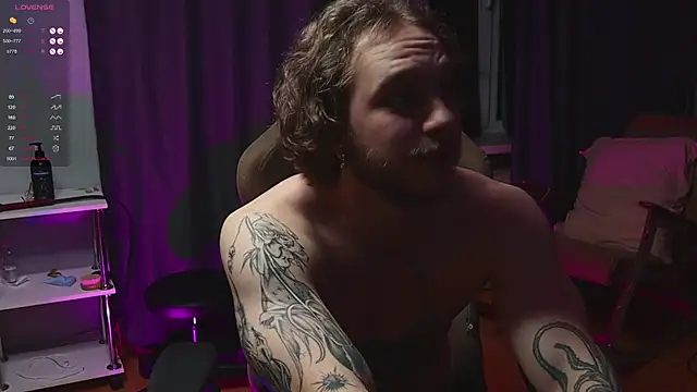 pleasure8869 online show from October 4, 4:38 pm