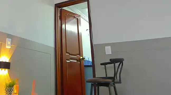 Snapshot of angel_adamx chatting on February 22, 9:34 am angel adamx online show from February 22, 9:34 am