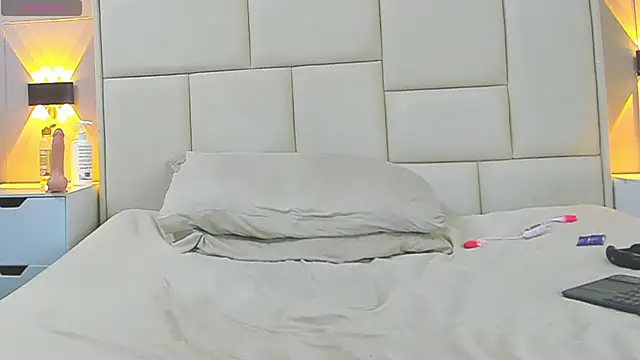 Snapshot of angel_adamx chatting on March 15, 7:09 am angel adamx online show from March 15, 7:09 am