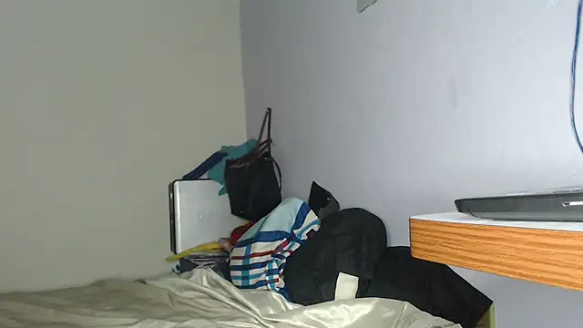 Zafiro subversiva online show from January 1, 11:18 pm