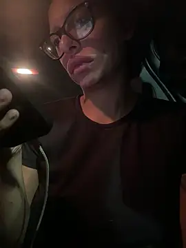 myloveforyouu online show from September 9, 2:00 am