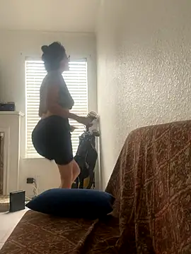 myloveforyouu online show from October 23, 2:49 pm