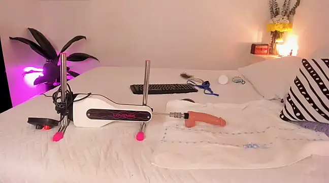 booahancoock online show from December 28, 8:05 am