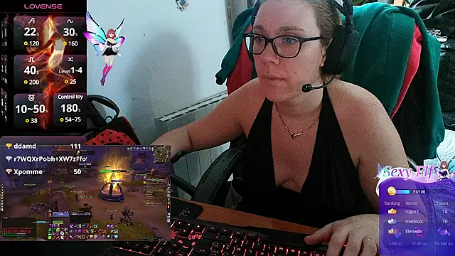 Snapshot of lili-hot-77 chatting on February 12, 2:32 pm lili-hot-77 online show from February 12, 2:32 pm