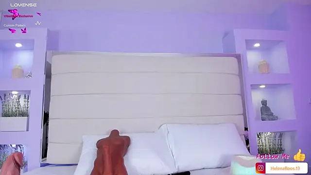 HelenaRoos online show from October 10, 7:46 pm