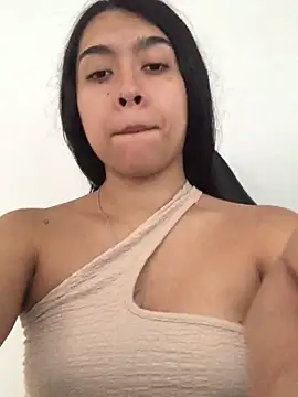 SweetLatiin  online show from October 5, 6:50 pm