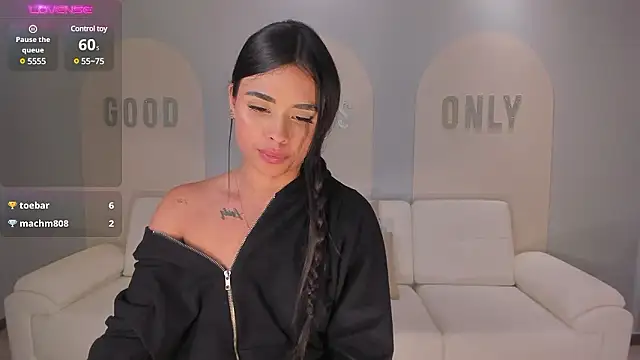 Snapshot of MariaHerrera_ chatting on December 7, 6:04 pm MariaHerrera online show from December 7, 6:04 pm