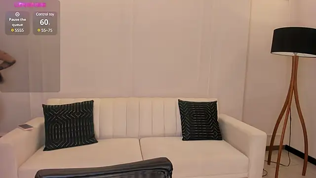 Snapshot of MariaHerrera_ chatting on December 11, 7:57 pm MariaHerrera online show from December 11, 7:57 pm