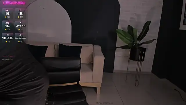 Snapshot of MariaHerrera_ chatting on March 15, 10:13 am MariaHerrera online show from March 15, 10:13 am