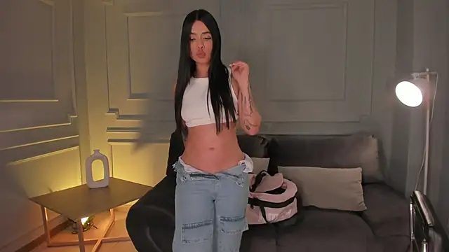 Snapshot of MariaHerrera_ chatting on March 21, 10:39 am MariaHerrera online show from March 21, 10:39 am