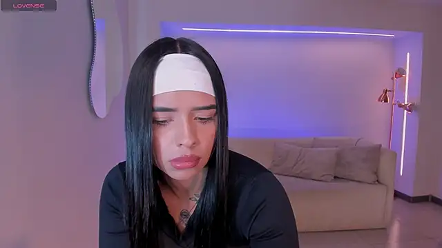 Snapshot of MariaHerrera_ chatting on October 9, 7:23 pm MariaHerrera online show from October 9, 7:23 pm