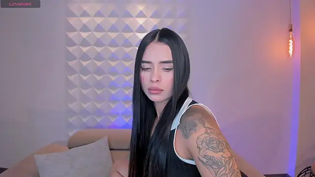 Snapshot of MariaHerrera_ chatting on October 19, 5:24 pm MariaHerrera online show from October 19, 5:24 pm