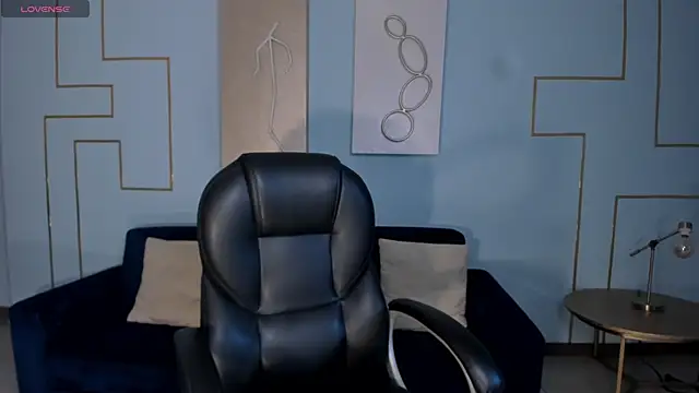 KatieStonne online show from February 25, 3:20 am