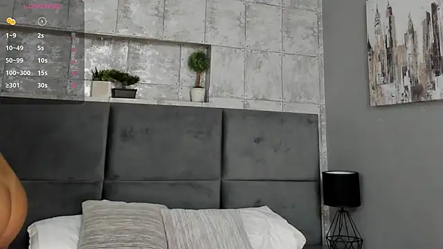 Salome Diaz  online show from January 31, 1:23 pm