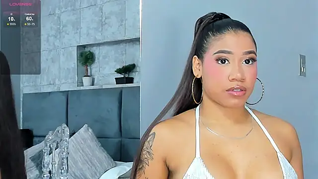 Salome Diaz  online show from March 1, 1:29 pm