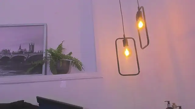 penelope handaos online show from December 5, 8:44 am