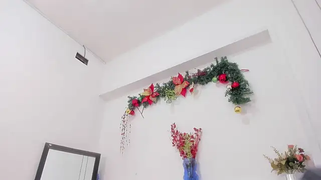 penelope handaos online show from December 18, 11:02 am