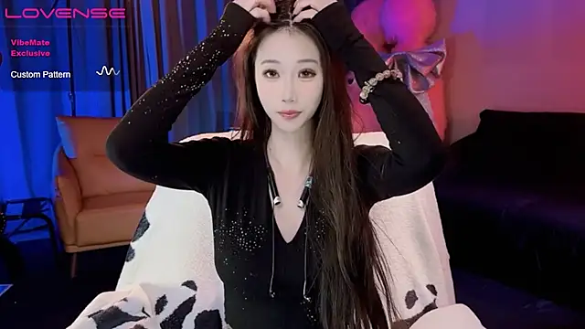 Snapshot of JoooJo_ chatting on February 5, 6:15 pm JoooJo online show from February 5, 6:15 pm