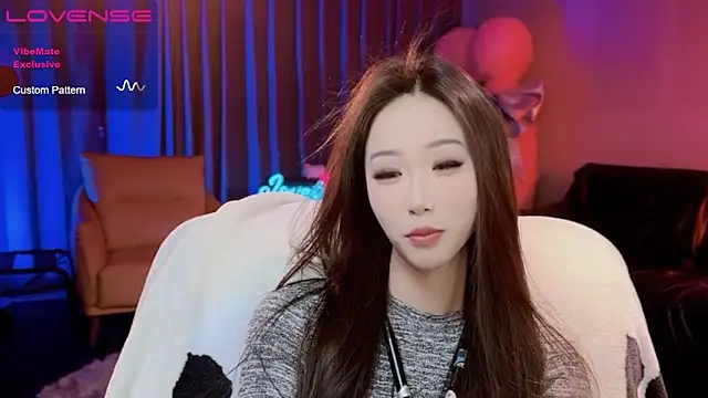 Snapshot of JoooJo_ chatting on February 25, 5:25 pm JoooJo online show from February 25, 5:25 pm