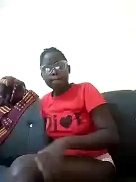 Sweetcecie01 online show from March 20, 3:04 pm