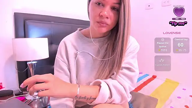 daniela beauty online show from November 25, 12:05 pm