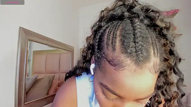 Kendy Wilkinson online show from December 16, 12:16 pm