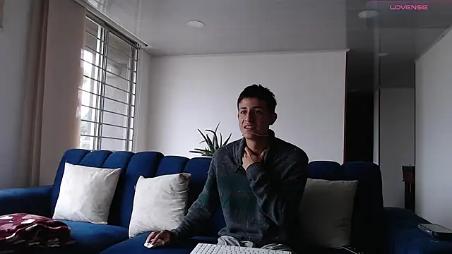 ashely ryan24 online show from March 11, 12:50 pm