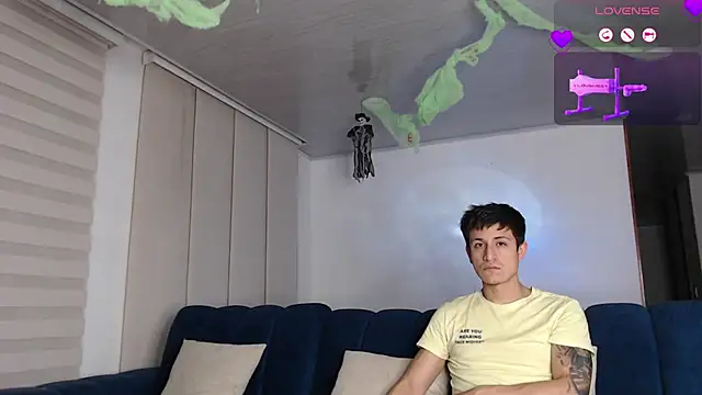 ashely ryan24 online show from October 4, 11:58 pm