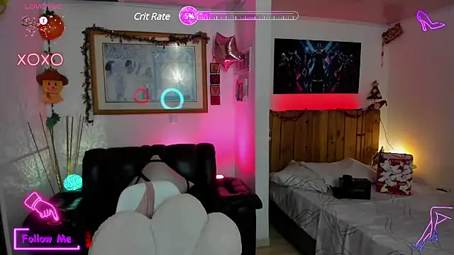 LauGrayJ online show from February 17, 5:58 am