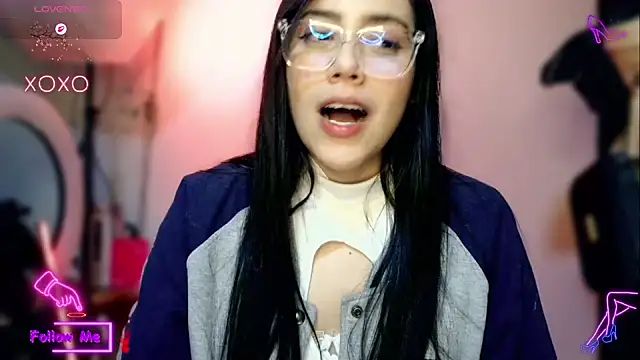 LauGrayJ online show from October 25, 10:23 am