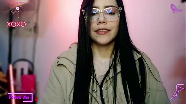 LauGrayJ online show from November 20, 5:40 am