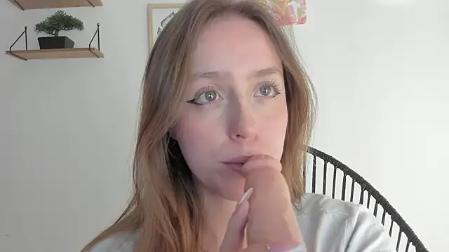 Snapshot of SofiaGc chatting on January 15, 6:01 am SofiaGc online show from January 15, 6:01 am