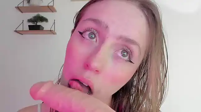 Snapshot of SofiaGc chatting on January 19, 3:08 am SofiaGc online show from January 19, 3:08 am