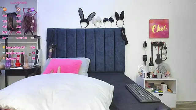 emmily giraldo online show from January 27, 2:57 pm