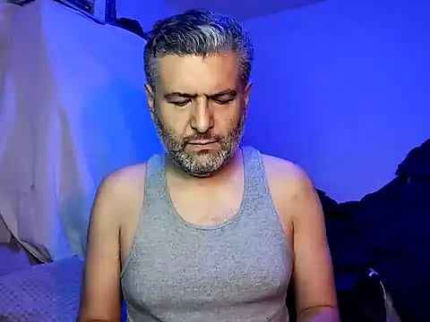 Snapshot of BushBator chatting on January 20, 8:09 am BushBator online show from January 20, 8:09 am