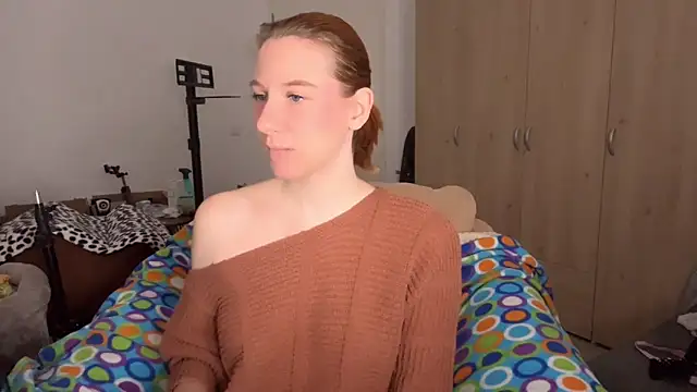 Snapshot of Caliiie-of chatting on September 24, 6:50 am Caliiie-of online show from September 24, 6:50 am